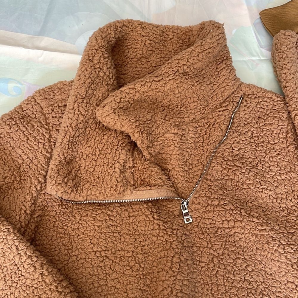 EPretty Sherpa soft comfy pullover jacket sweatshirt- Size L NEW - Picture 4 of 9